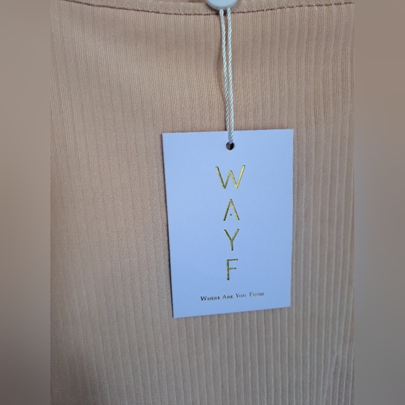 WAYF Ruched Long Sleeve Ribbed Side Tie Top Size Large NWT - Picture 3 of 7